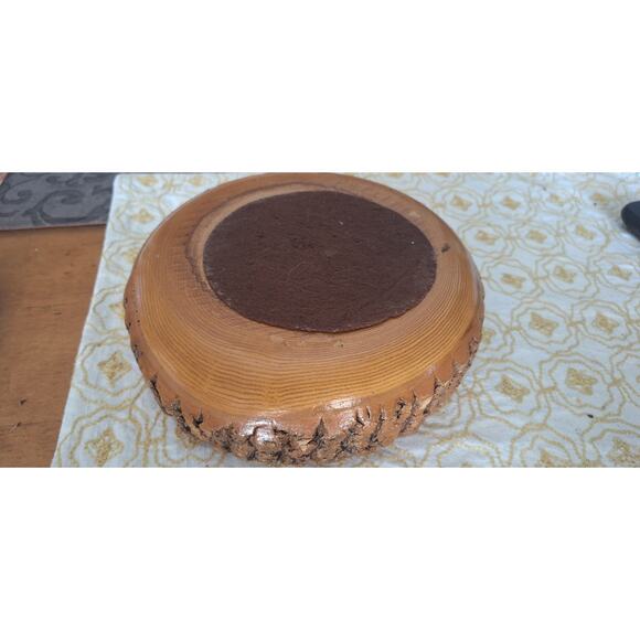 Tree Bark Nut Bowl- Farmhouse- Ranch Decor- Cabin- Walnuts, Peanuts, etc. Nice! - Picture 3 of 6